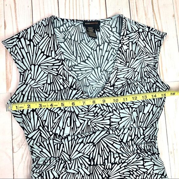 BCBGMAXAZRIA Sleeveless Blue V Neck Midi Dress S - Picture 7 of 10